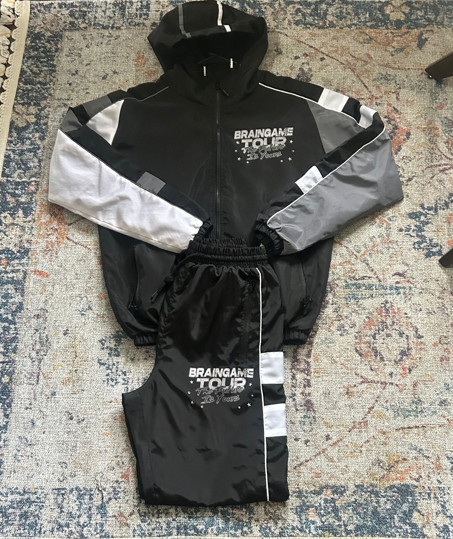 BrainGame “WorldTour” Windbreaker